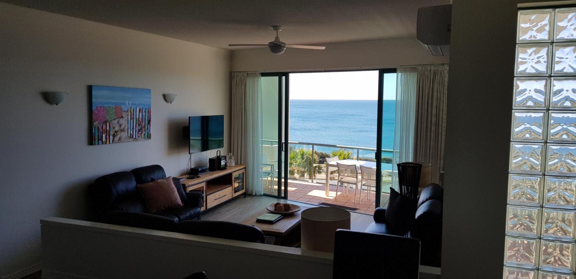Alexandra On The Pacific Aparthotel Mooloolaba Exterior photo