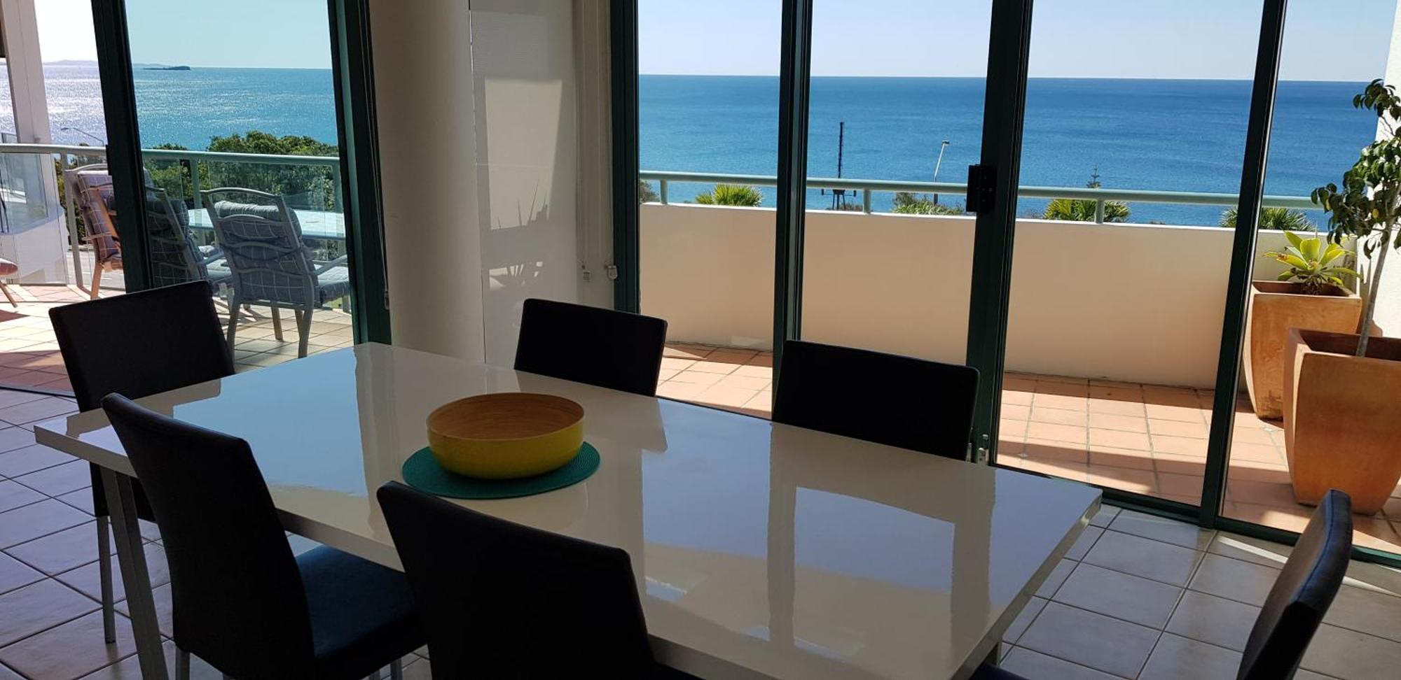 Alexandra On The Pacific Aparthotel Mooloolaba Exterior photo