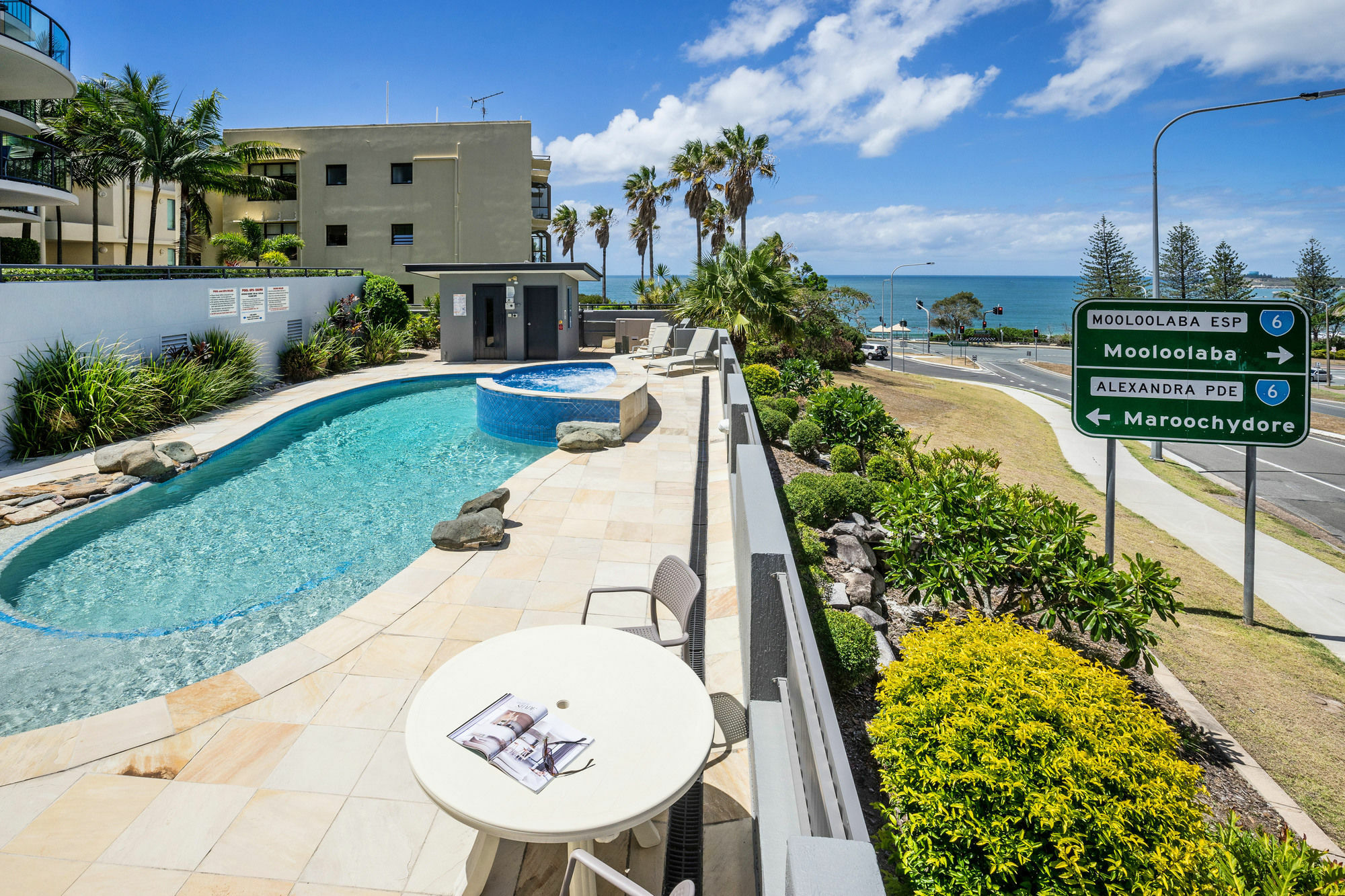 Alexandra On The Pacific Aparthotel Mooloolaba Exterior photo