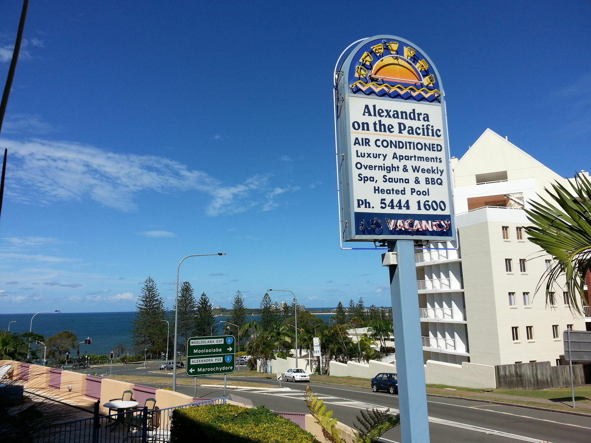Alexandra On The Pacific Aparthotel Mooloolaba Exterior photo
